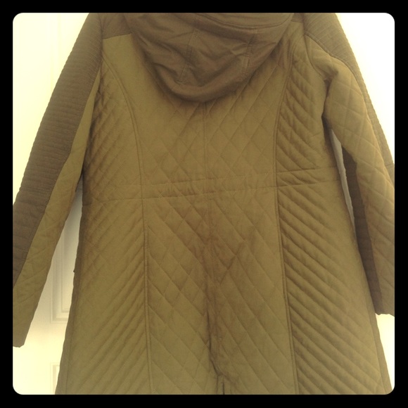 Coat - Picture 1 of 2